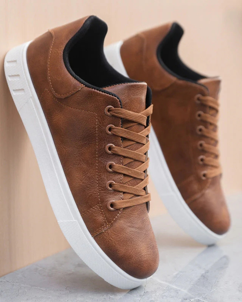Valmère™ | Corrado Classic Leather Sneakers